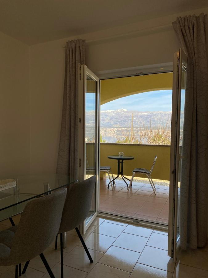 Apartments Mikecin Novigrad  Екстер'єр фото
