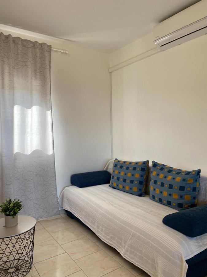Apartments Mikecin Novigrad  Екстер'єр фото