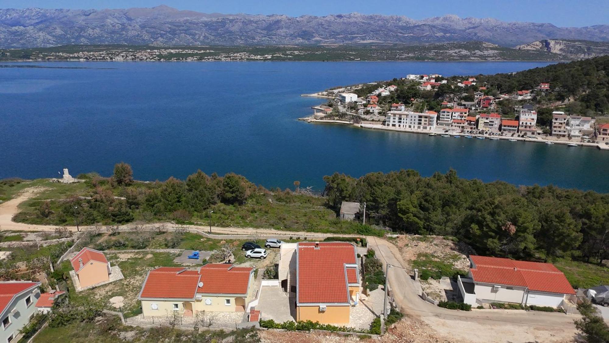 Apartments Mikecin Novigrad  Екстер'єр фото