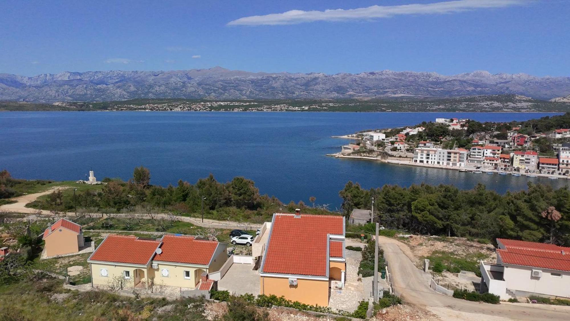 Apartments Mikecin Novigrad  Екстер'єр фото